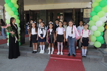 Սեպտեմբերի 1-ը Շիրակի մարզի դպրոցներում դիմավորել են տոնական մթնոլորտում