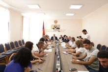  Շիրակի մարզպետն արտագնա խորհրդակցություն է անցկացրել Ախուրյանի համայնքապետարանում