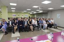 Բուժաշխատողի օրվա նախօրյակին տոնական օրվան նվիրված միջոցառում է տեղի ունեցել Գյումրի բժշկական կենտրոնում