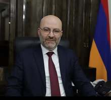 ՇԻՐԱԿԻ ՄԱՐԶՊԵՏ ԴԱՎԻԹ ԱՌՈՒՇԱՆՅԱՆԻ ՇՆՈՐՀԱՎՈՐԱԿԱՆ ՈՒՂԵՐՁԸ ԵՐԻՏԱՍԱՐԴՈՒԹՅԱՆ ՄԻՋԱԶԳԱՅԻՆ ՕՐՎԱ ԱՌԹԻՎ ՇԻՐԱԿԻ ՄԱՐԶՊԵՏ ԴԱՎԻԹ ԱՌՈՒՇԱՆՅԱՆԻ ՇՆՈՐՀԱՎՈՐԱԿԱՆ ՈՒՂԵՐՁԸ ԵՐԻՏԱՍԱՐԴՈՒԹՅԱՆ ՄԻՋԱԶԳԱՅԻՆ ՕՐՎԱ ԱՌԹԻՎ