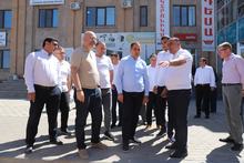 Շիրակի մարզպետ Դավիթ Առուշանյանն աշխատանքային այցով Շիրակի մարզում գտնվող Տարածքային կառավարման և ենթակառուցվածքների նախարար Դավիթ Խուդաթյանի հետ այցելել են Արթիկ համայնք