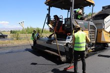 Ախուրյան համայնքում նախարարն ու մարզպետը դիտարկել են Գյումրի-Արևիկ-Այգաբաց-Վարդաքար մարզային նշանակության ճանապարհի շինաշխատանքները
