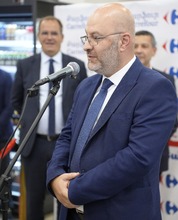 Շիրակի մարզպետ Դավիթ Առուշանյանի ողջույնի խոսքը Գյումրիում ֆրանսիական «Քարֆուր» միջազգային սուպերմարկետների ցանցի նոր մասնաճյուղի բացման արարողությանը