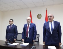 Շիրակի մարզպետ Դավիթ Առուշանյանի գլխավորությամբ մարզպետի աշխատակազմում տեղի է ունեցել մարզի խորհրդի հերթական նիստը