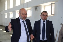 Ընթացքի մեջ են Վահրամաբերդի դպրոցի վերանորոգման աշխատանքները Ընթացքի մեջ են Վահրամաբերդի դպրոցի վերանորոգման աշխատանքները