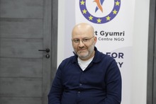 «Ռեստարտ Գյումրի» երիտասարդական-քաղաքացիական կենտրոնի երիտասարդների հետ է հանդիպել Շիրակի մարզպետը «Ռեստարտ Գյումրի» երիտասարդական-քաղաքացիական կենտրոնի երիտասարդների հետ է հանդիպել Շիրակի մարզպետը