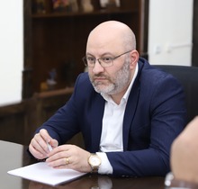 Հանդիպում Շիրակի մարզի առողջության առաջնային պահպանման ծառայություն մատուցող բժշկական հաստատությունների տնօրենների հետ