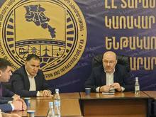 Շիրակի մարզպետ Դավիթ Առուշանյանը Տարածքային կառավարման նախարարությունում մասնակցել է խորհրդակցության Շիրակի մարզպետ Դավիթ Առուշանյանը Տարածքային կառավարման նախարարությունում մասնակցել է խորհրդակցության