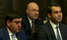  Շիրակի մարզպետ Դավիթ Առուշանյանը Կավարության նիստի ժամանակ անդրադարձել է համընդհանուր ապահովագրության դրական կողմերին