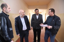 Կազմակերպվում է «Ն.Ա. Մելիքյանի անվան թիվ 2 պոլիկլինիկայի» մասնաշենքում տեղակայված բժշկական հաստատությունների ժամանակավոր տեղափոխման հարցը Կազմակերպվում է «Ն.Ա. Մելիքյանի անվան թիվ 2 պոլիկլինիկայի» մասնաշենքում տեղակայված բժշկական հաստատությունների ժամանակավոր տեղափոխման հարցը