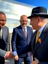 Արթիկ համայնքում Կառավարության աջակցությամբ մասնավորի կողմից հիմնվել է 9 հա ելակի և 1,4 հա հատապտղի ջերմատուն 