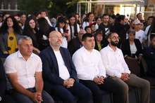 &laquo;Մեկ ընտանիք, մեկ բերդ&raquo;` տոնական շնչով նշվել է Աշոցքի օրը