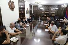 Օրվա ավարտին քննարկվել են Գյումրիում իրականացվող ու առաջիկայում մեկնարկելիք աշխատանքները.