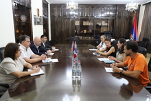Շիրակի մարզպետ Դավիթ Առուշանյանը հյուրընկալել է ՀՀ-ում Ֆրանսիայի փոխդեսպան Ժյուլի Ֆորին Շիրակի մարզպետ Դավիթ Առուշանյանը հյուրընկալել է ՀՀ-ում Ֆրանսիայի փոխդեսպան Ժյուլի Ֆորին