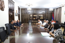 Շիրակի մարզպետ Դավիթ Առուշանյանը հանդիպել է &laquo;ՇԵՆ&raquo; բարեգործական հասարակական կազմակերպության ներկայացուցիչներին