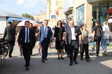 Գյումրին՝ որպես կենդանի պատմություն․ Շիրակի մարզպետը Ֆրանսիայի դեսպանին ներկայացրել է քաղաքի դիմագիծը